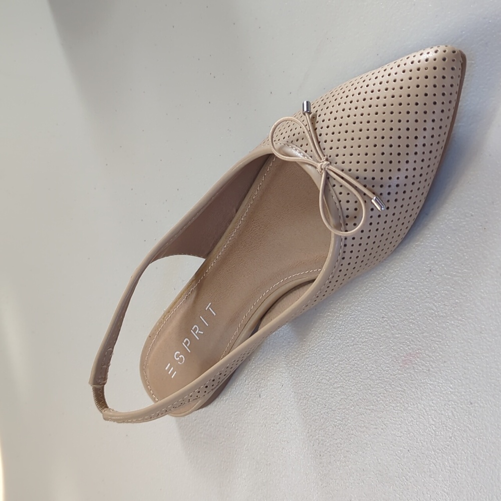 Beige, Perforated,Pointed Toe Ballet Flat, Slingback. Esprit, Petria 8.5